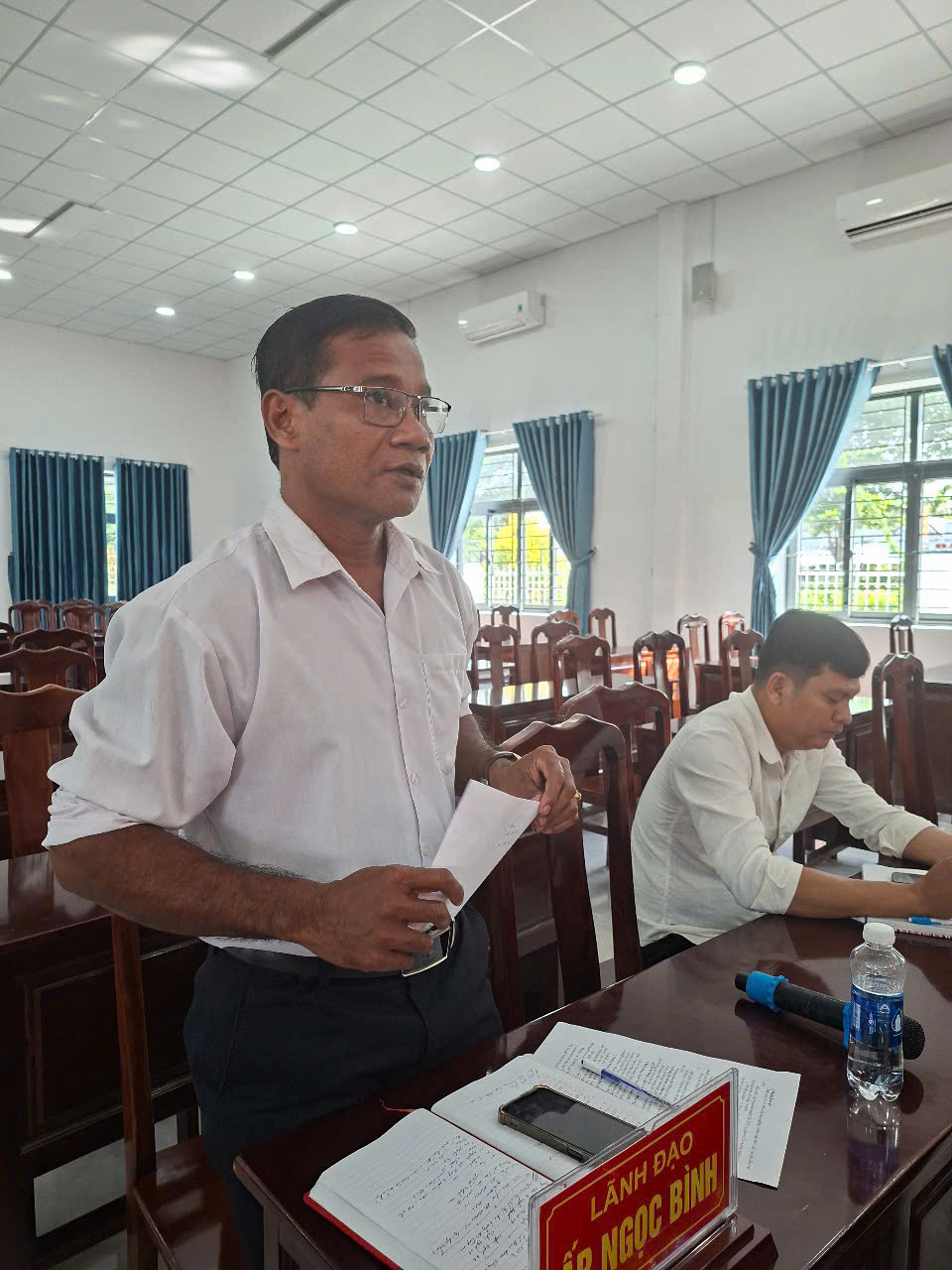 Đại diện ấp Ngọc Bình tham gia phát biểu tại Hội nghị