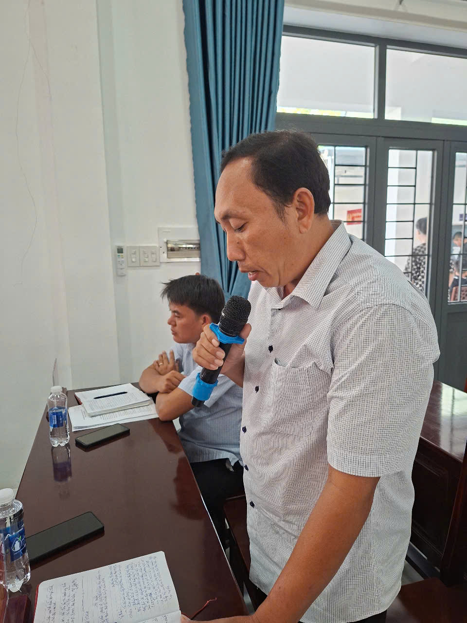 Đại diện ấp Võ Thành Nguyên tham gia phát biểu tại Hội nghị