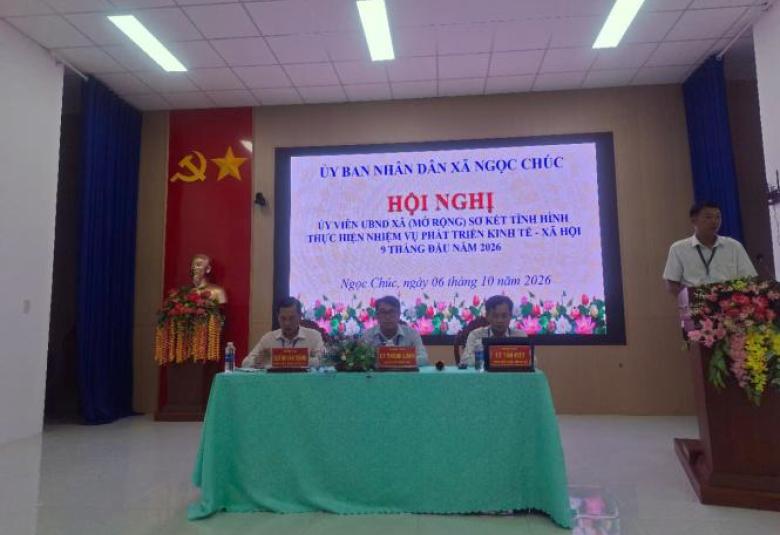 Hội nghị Ủy viên UBND xã (mở rộng)